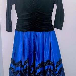 SLNY below the knee dress